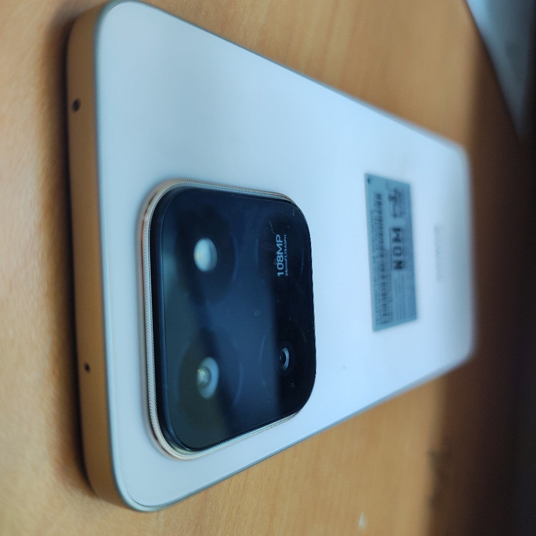 CELULAR HONOR X7D LGN-LX3 (2025) 256 GB 8 GB RAM (SEMINUEVO)