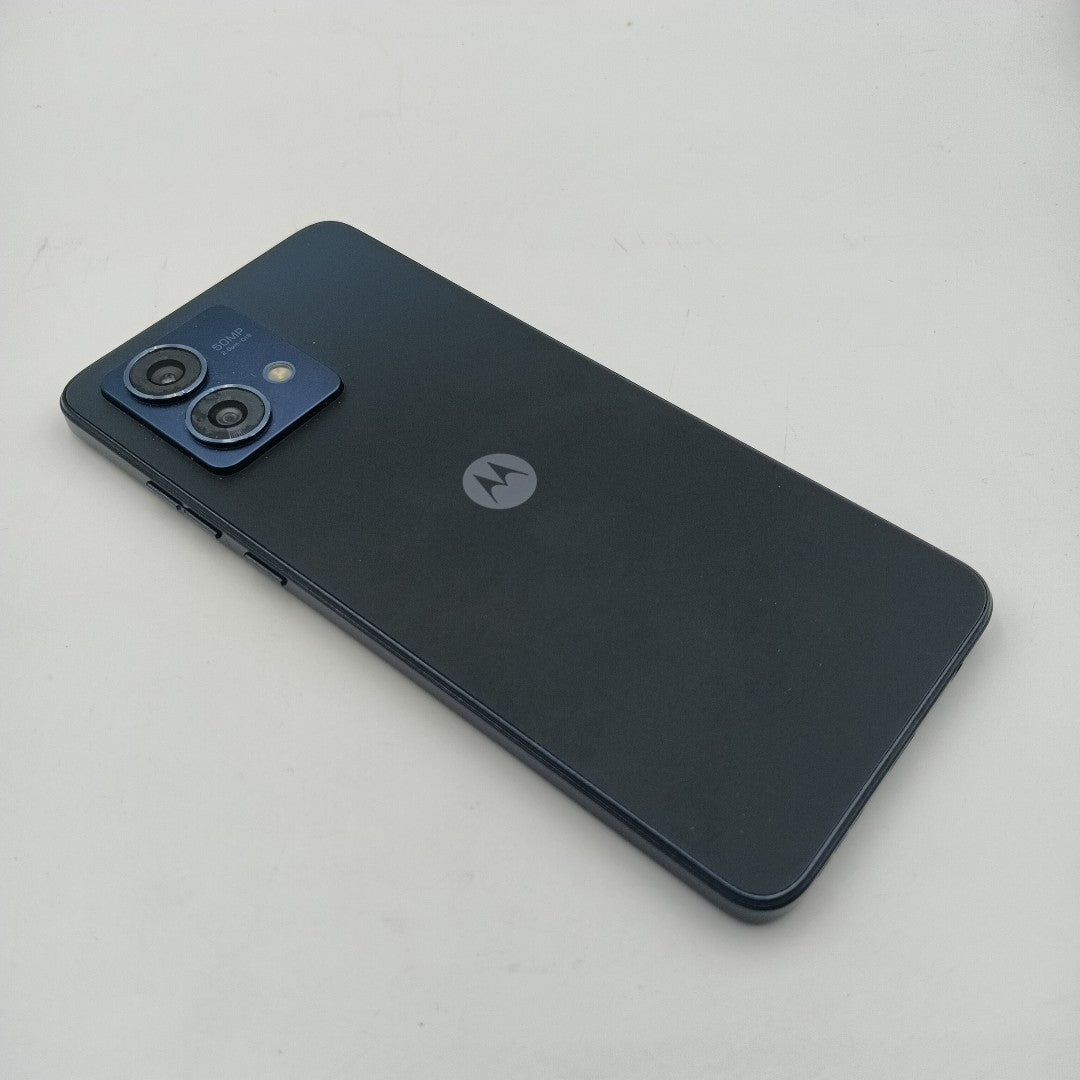 CELULAR MOTOROLA MOTO G84 XT2347-1 (2023) 256 GB 8 GB RAM (SEMINUEVO)