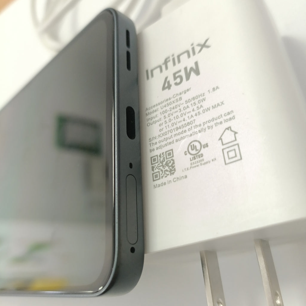CELULAR OPPO  RENO 13F 5G CPH2699 (2025) 256 GB 12 GB RAM (SEMINUEVO)