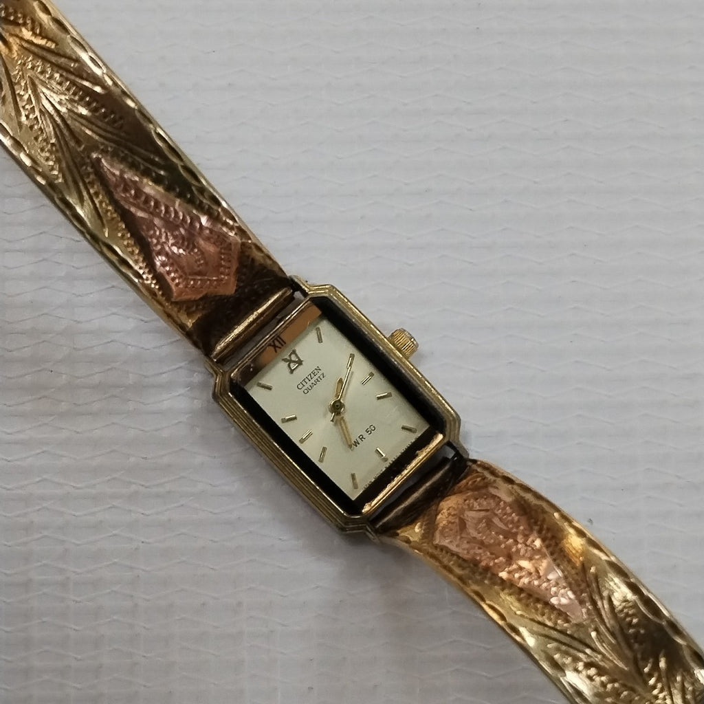 RELOJ CAJA ACERO PULSO ORO ORO 10 K 19 GRMS (SEMINUEVO)
