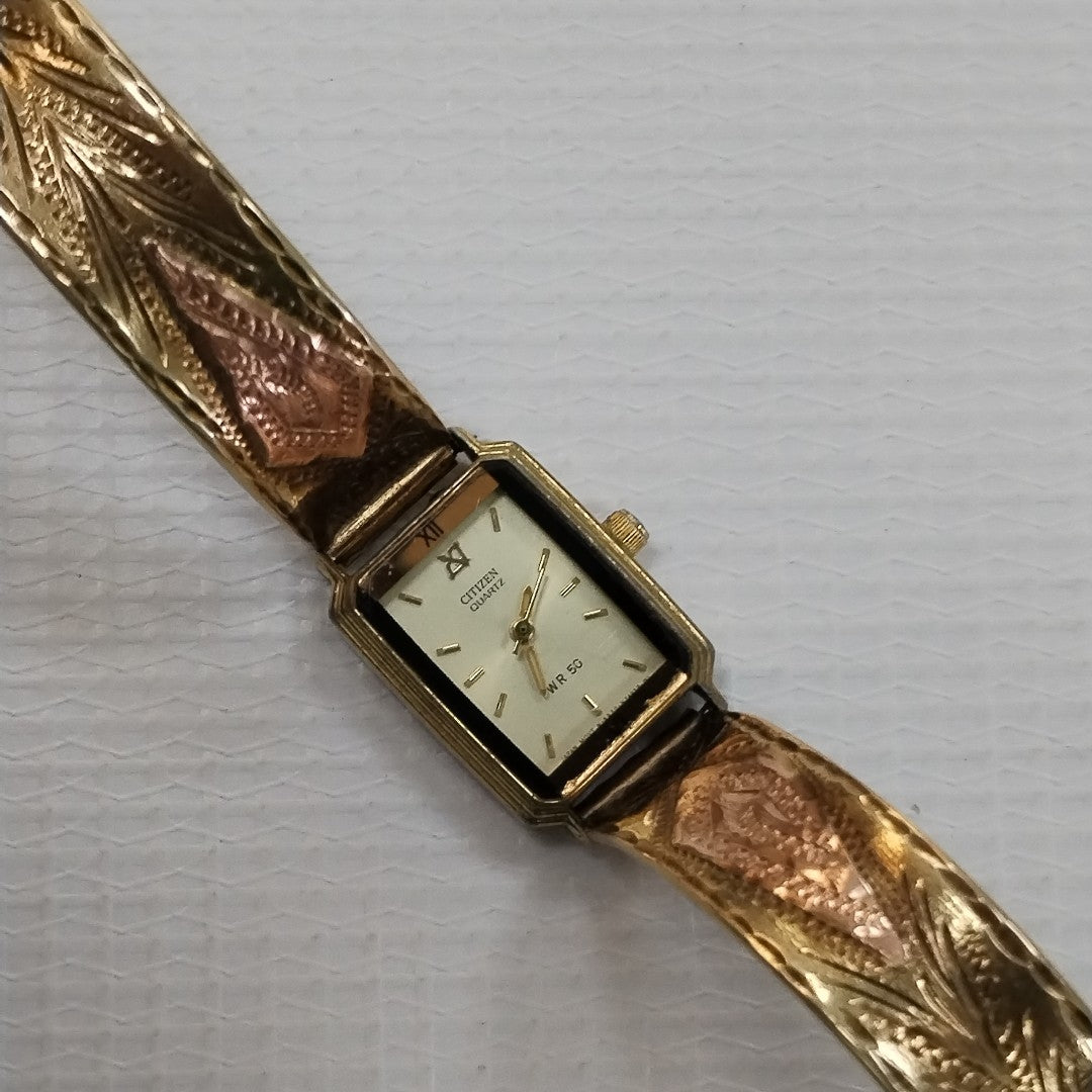 RELOJ CAJA ACERO PULSO ORO ORO 10 K 19 GRMS (SEMINUEVO)