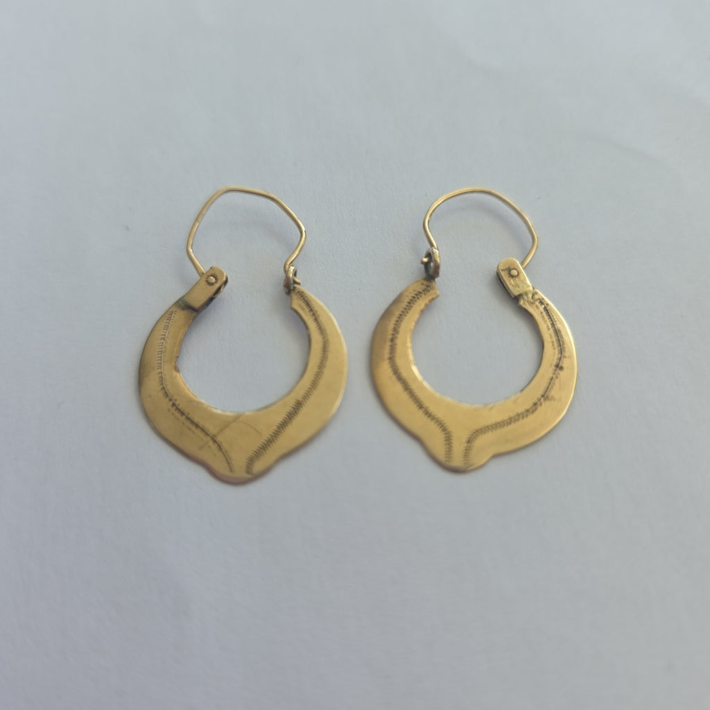 ARRACADAS PAR ORO 8 K 2,10 GRMS (SEMINUEVO)