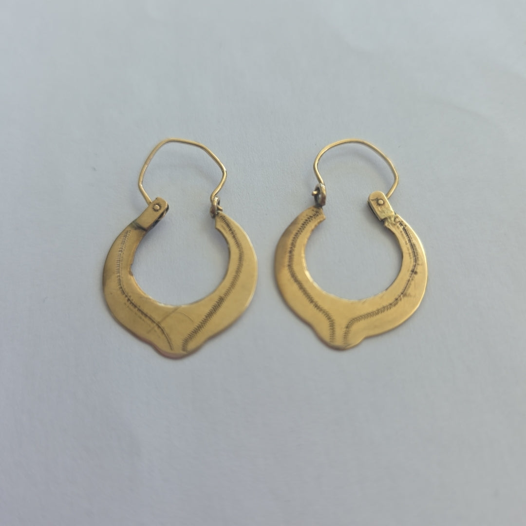 ARRACADAS PAR ORO 8 K 2,10 GRMS (SEMINUEVO)