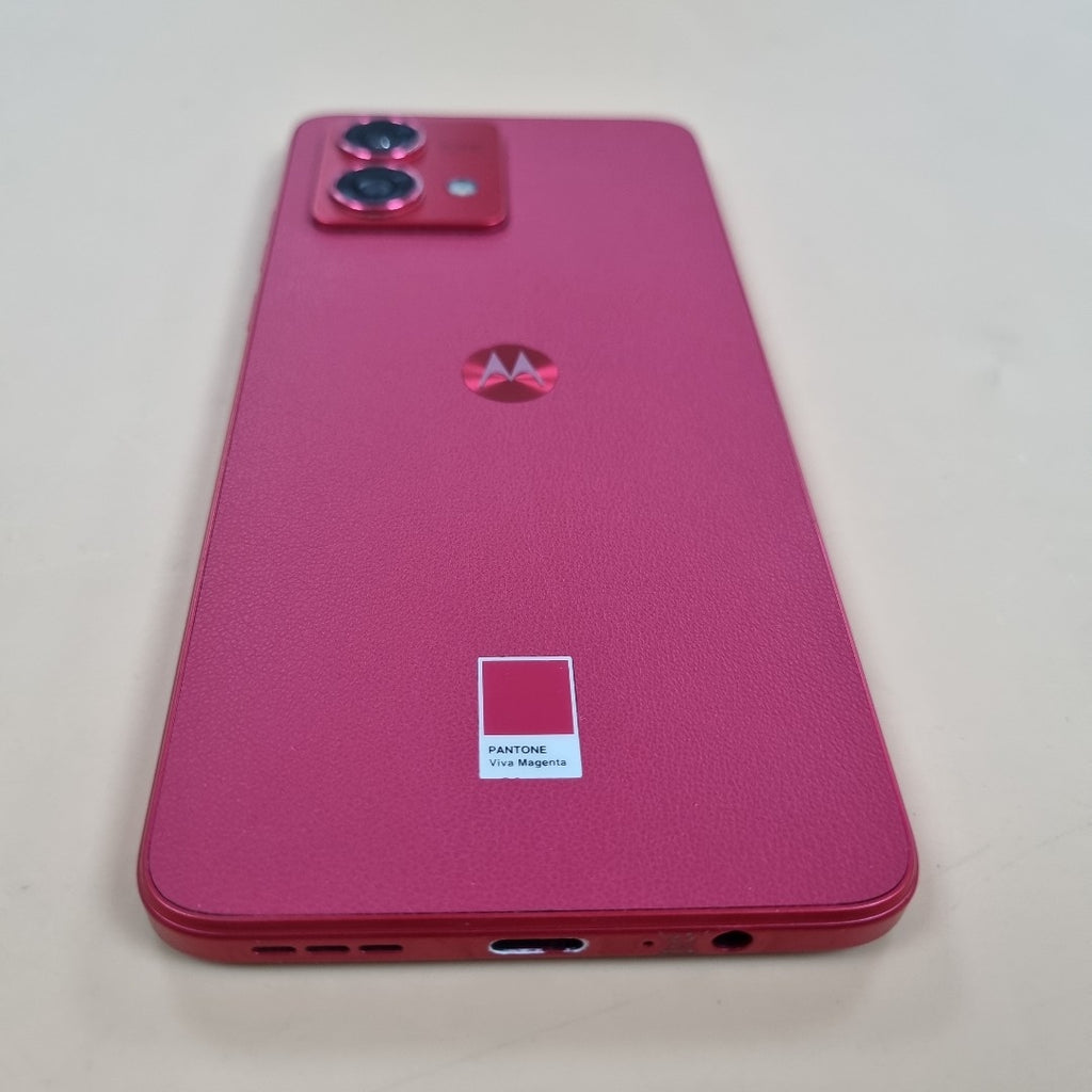 CELULAR MOTOROLA MOTO G84 XT2347-1 (2023) 256 GB 8 GB RAM (SEMINUEVO)
