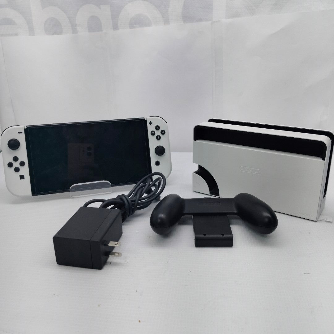 CONSOLA DE VIDEOJUEGO NINTENDO SWITCH OLED 64 GB (SEMINUEVO)