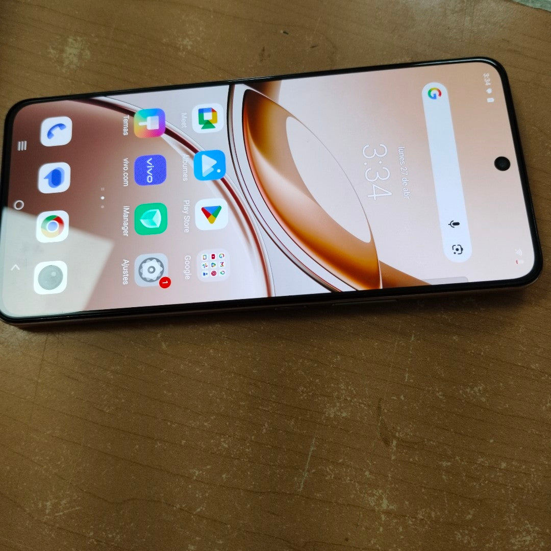 CELULAR VIVO V50 LITE 5G V2440 (2025) 256 GB 12 GB RAM (SEMINUEVO)