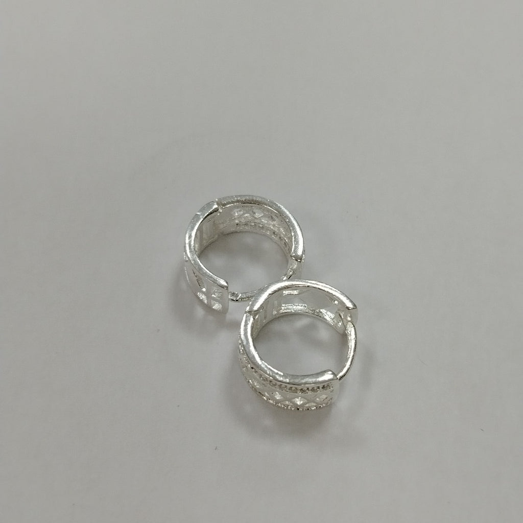 HUGGIES C/CIRCONIAS PLATA .925 2.7 GR (NUEVO)