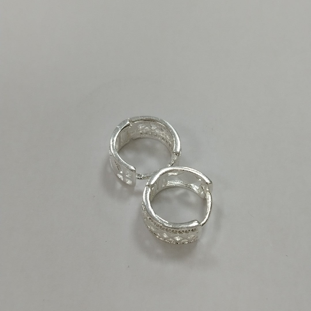 HUGGIES C/CIRCONIAS PLATA .925 2.7 GR (NUEVO)