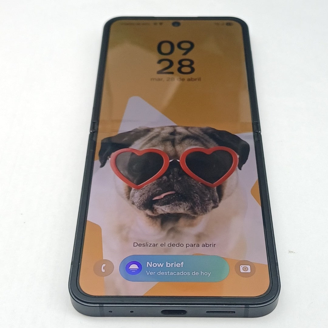 CELULAR SAMSUNG GALAXY Z FLIP6 SM-F741B (2024) 512 GB 12 GB RAM (SEMINUEVO)