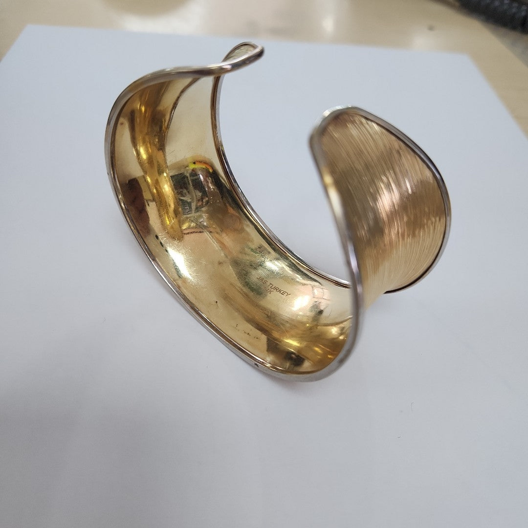 PULSERA RIGIDA ORO COMBINADO 14 K 25.7 GRMS (SEMINUEVO)