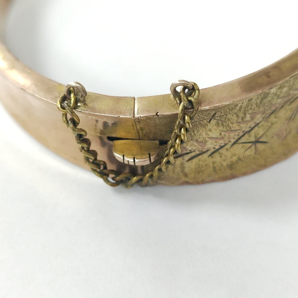 PULSERA RIGIDA ORO 10 K 29.8 GRMS (SEMINUEVO)