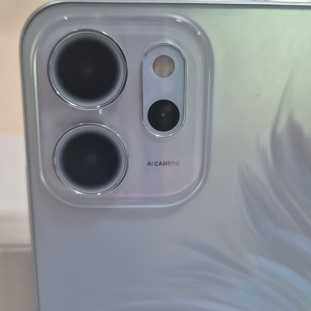 CELULAR OPPO  RENO 14 F CPH2743 (2025) 256 GB 12 GB RAM (SEMINUEVO)