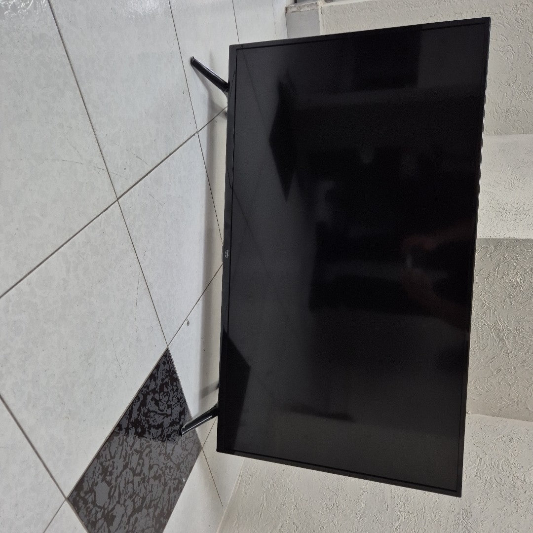 PANTALLA FIRE TV HD40N200M 40" LED FHD (SEMINUEVO)