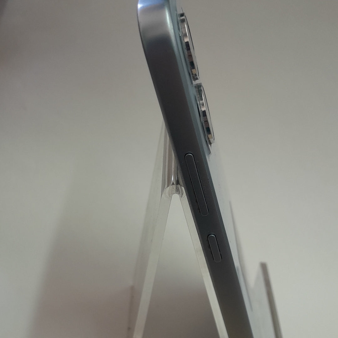 CELULAR OPPO  RENO 13F 5G CPH2699 (2025) 256 GB 12 GB RAM (SEMINUEVO)