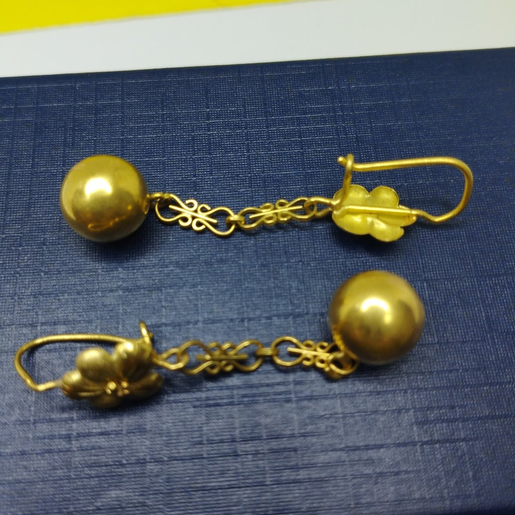 ARETES PAR ORO 18 K 3.2 GRMS (SEMINUEVO)