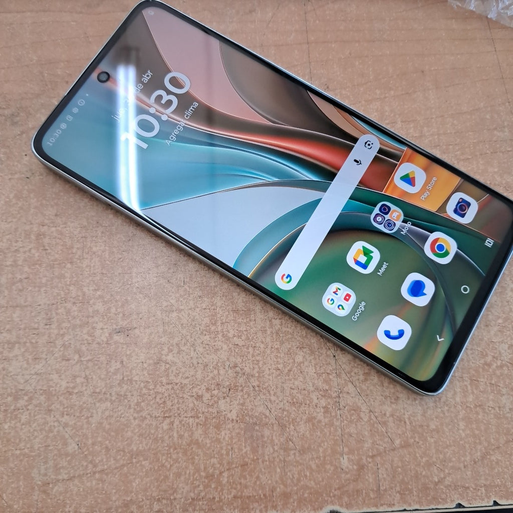 CELULAR MOTOROLA MOTO G75 5G XT2437-2 (2024) 256 GB 8 GB RAM (SEMINUEVO)
