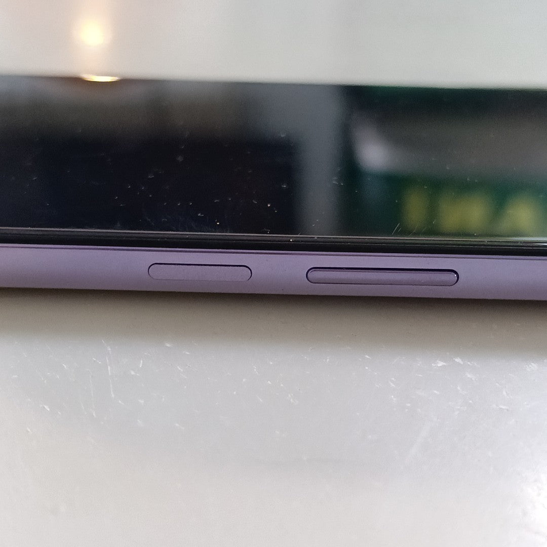 CELULAR OPPO  A80 5G CPH2639 (2024) 256 GB 8 GB RAM (SEMINUEVO)