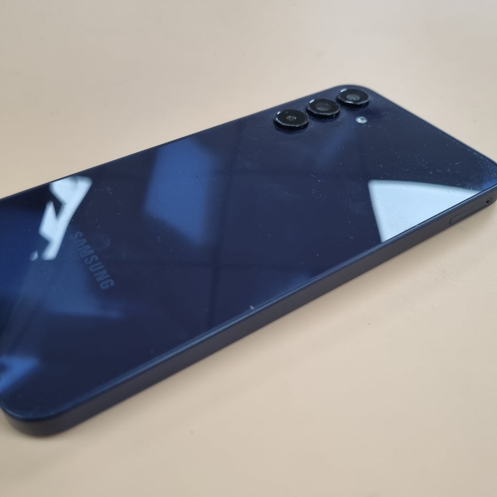 CELULAR SAMSUNG GALAXY A15 SM-A155M/N (2023) 128 GB 4 GB RAM (SEMINUEVO)