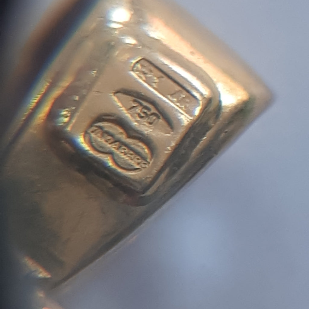 CRUZ, DIJE ORO 18 K 5.2 GRMS (SEMINUEVO)