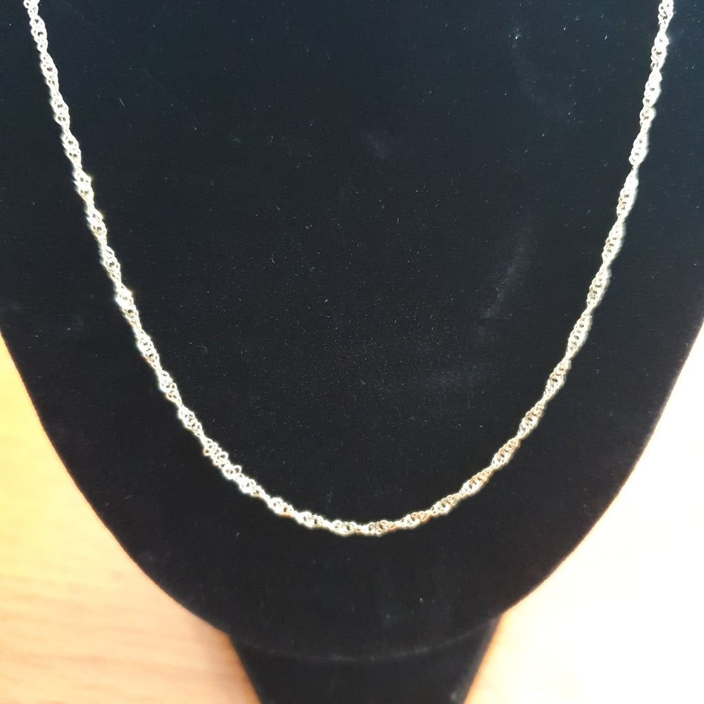 CADENAS TEJIDO MEDIO TORZAL ORO 10K 55 CM 2.5 GR (NUEVO)