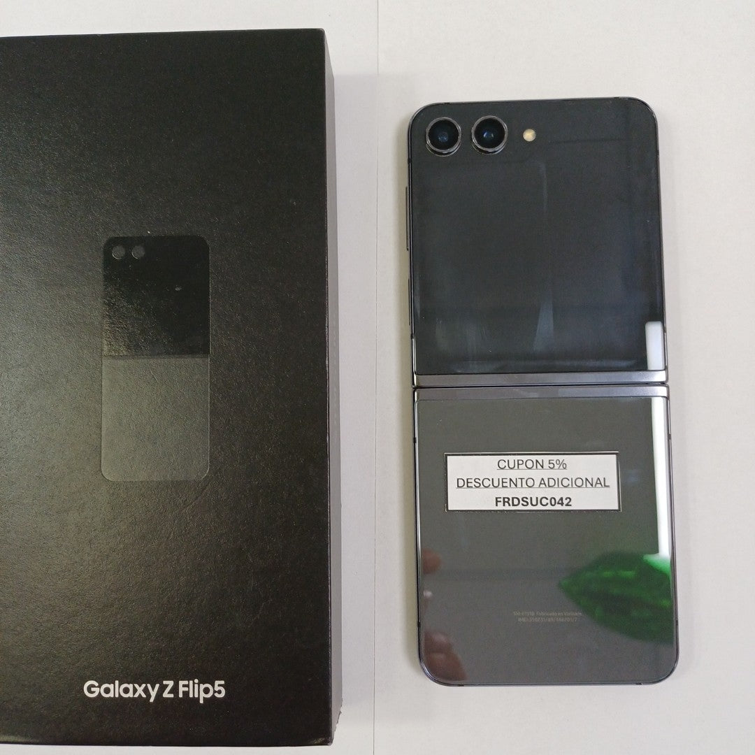 CELULAR SAMSUNG GALAXY Z FLIP 5 SM-F731B (2023) 512 GB 8 GB RAM (SEMINUEVO)