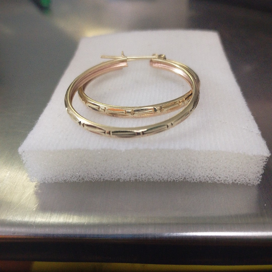 ARRACADAS PAR ORO 14 K 4.3 GRMS (SEMINUEVO)