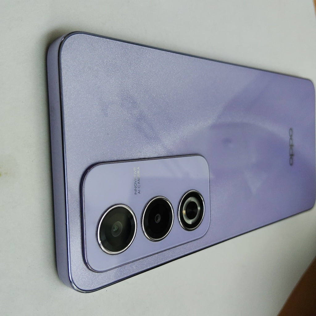 CELULAR OPPO A80 5G CPH2639 (2024) 256 GB 8 GB RAM (SEMINUEVO)