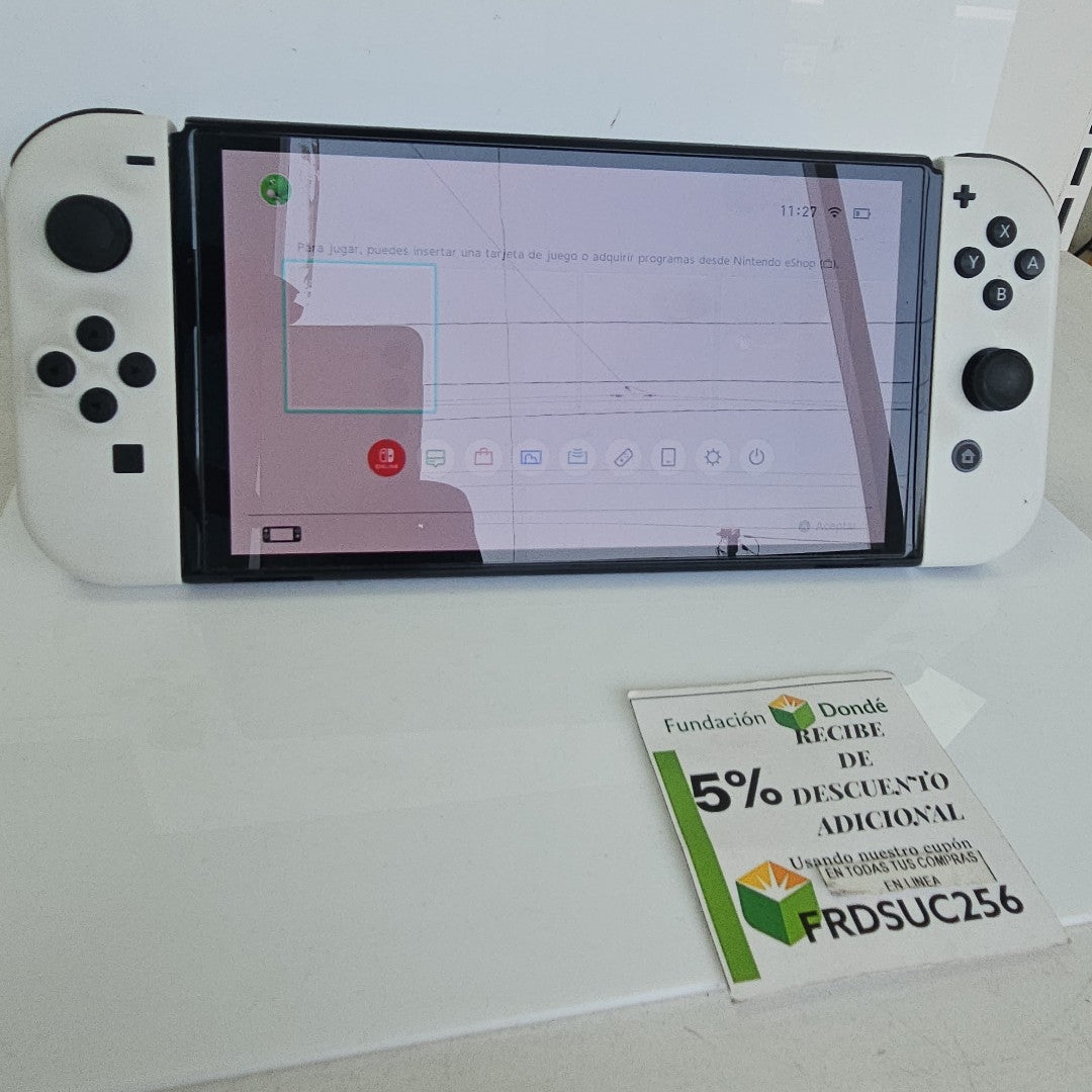 CONSOLA DE VIDEOJUEGO NINTENDO SWITCH OLED 64 GB (SEMINUEVO)