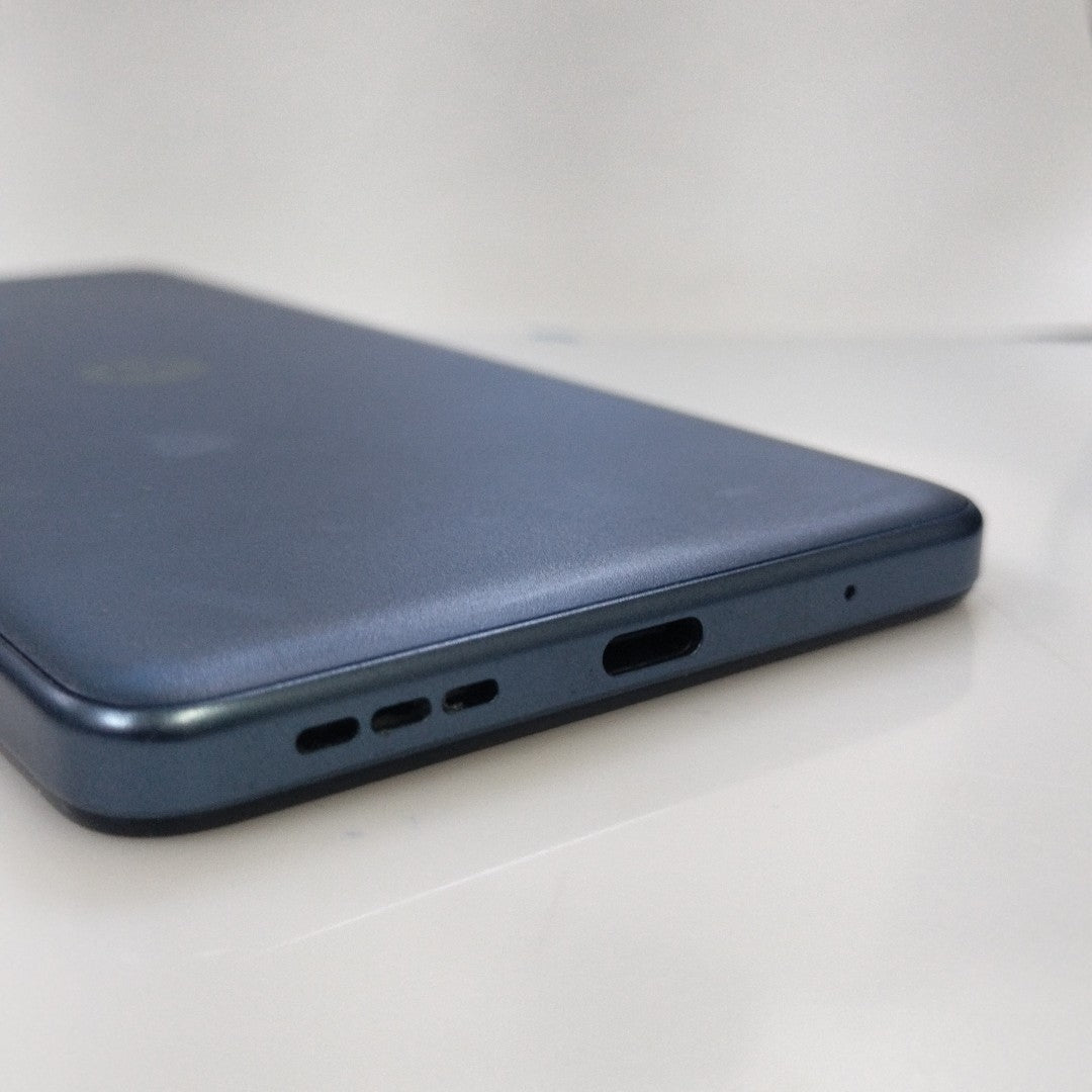 CELULAR MOTOROLA MOTO G24 POWER XT2425-1 (2024) 256 GB 8 GB RAM (SEMINUEVO)