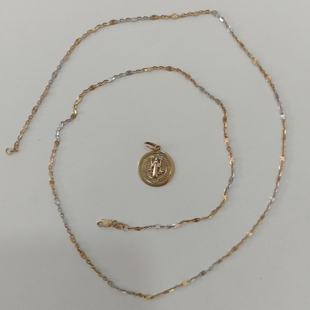 CADENA, DIJE ORO 8 K 5.6 GRMS (SEMINUEVO)