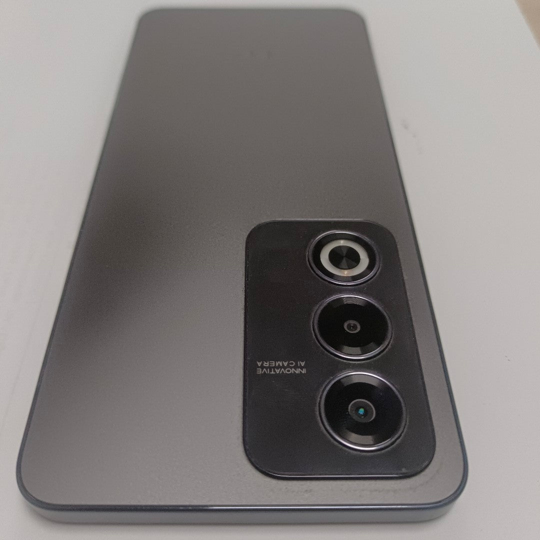 CELULAR OPPO A80 5G CPH2639 (2024) 256 GB 8 GB RAM (SEMINUEVO)