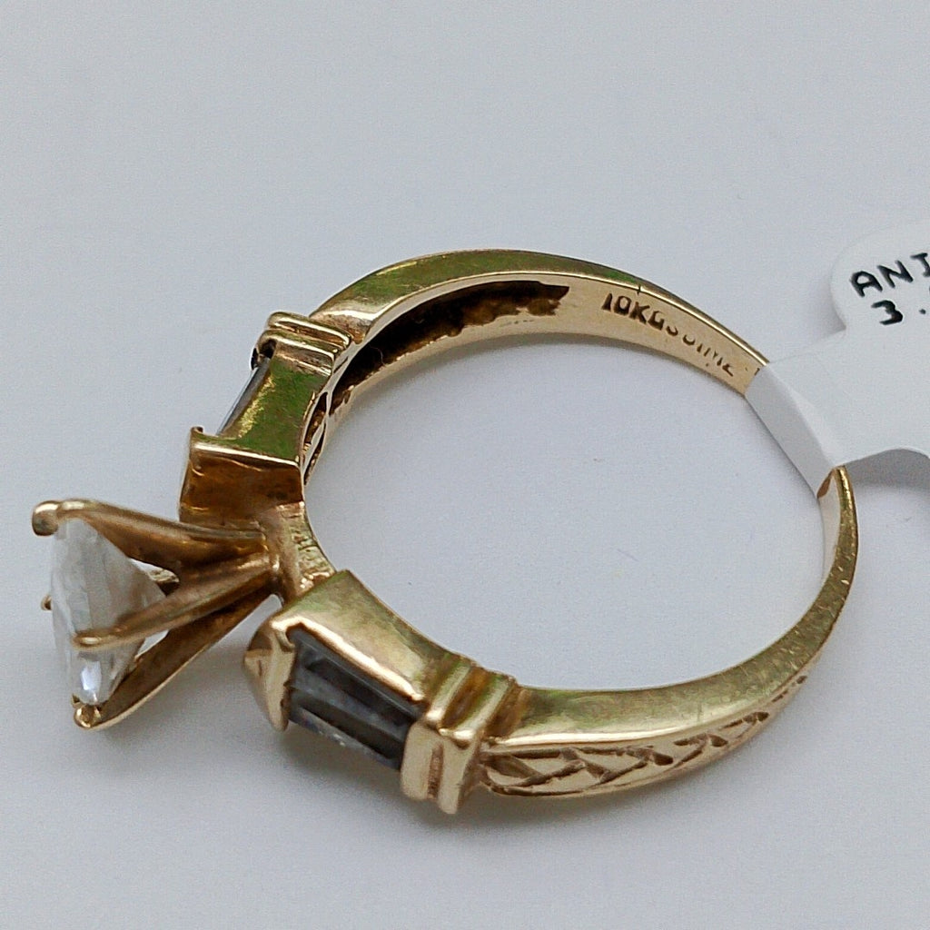 ANILLITO ORO 10 K 3.9 GRMS (SEMINUEVO)