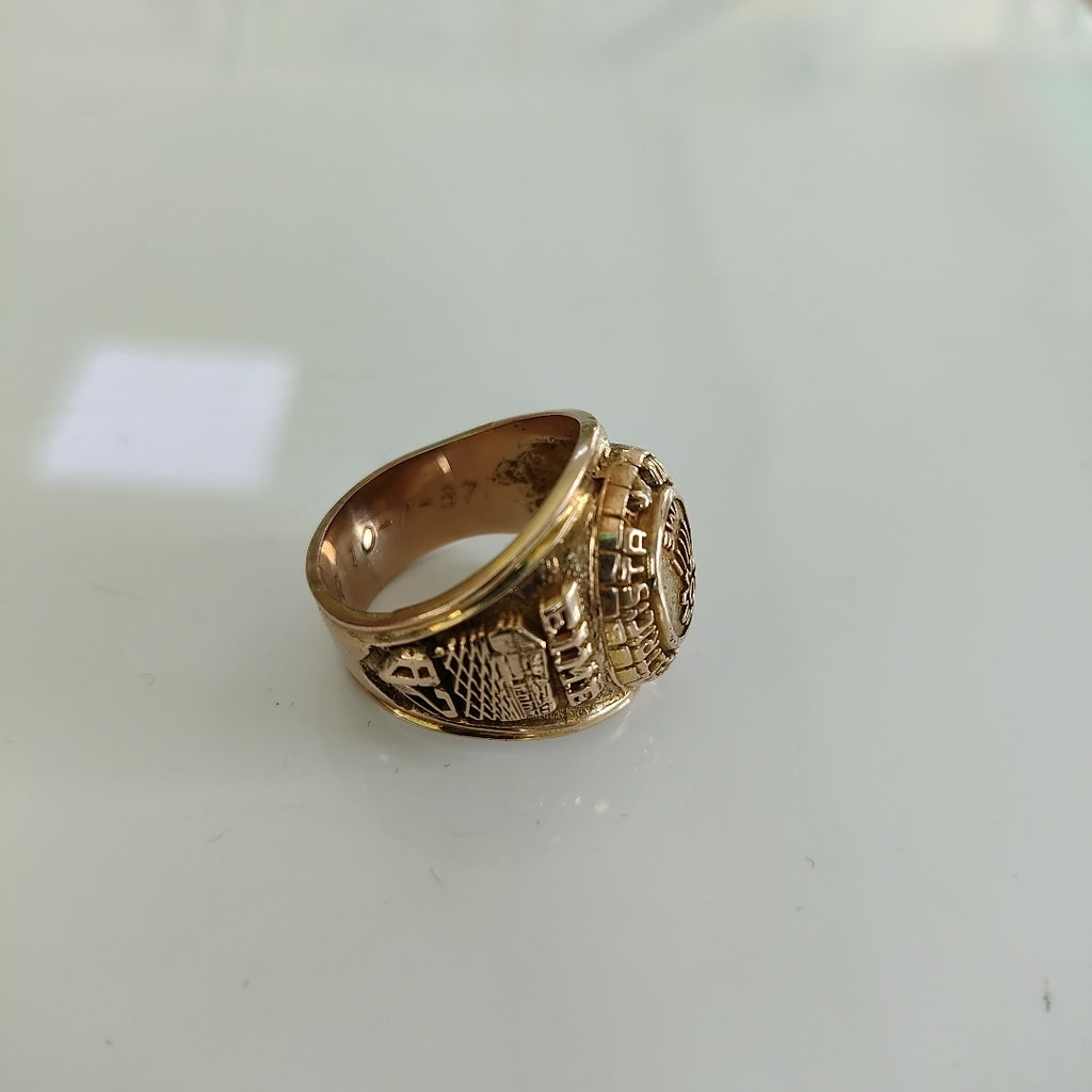 ANILLO DE GRADUACIÓN ORO 10 K 18.5 GRMS (SEMINUEVO)