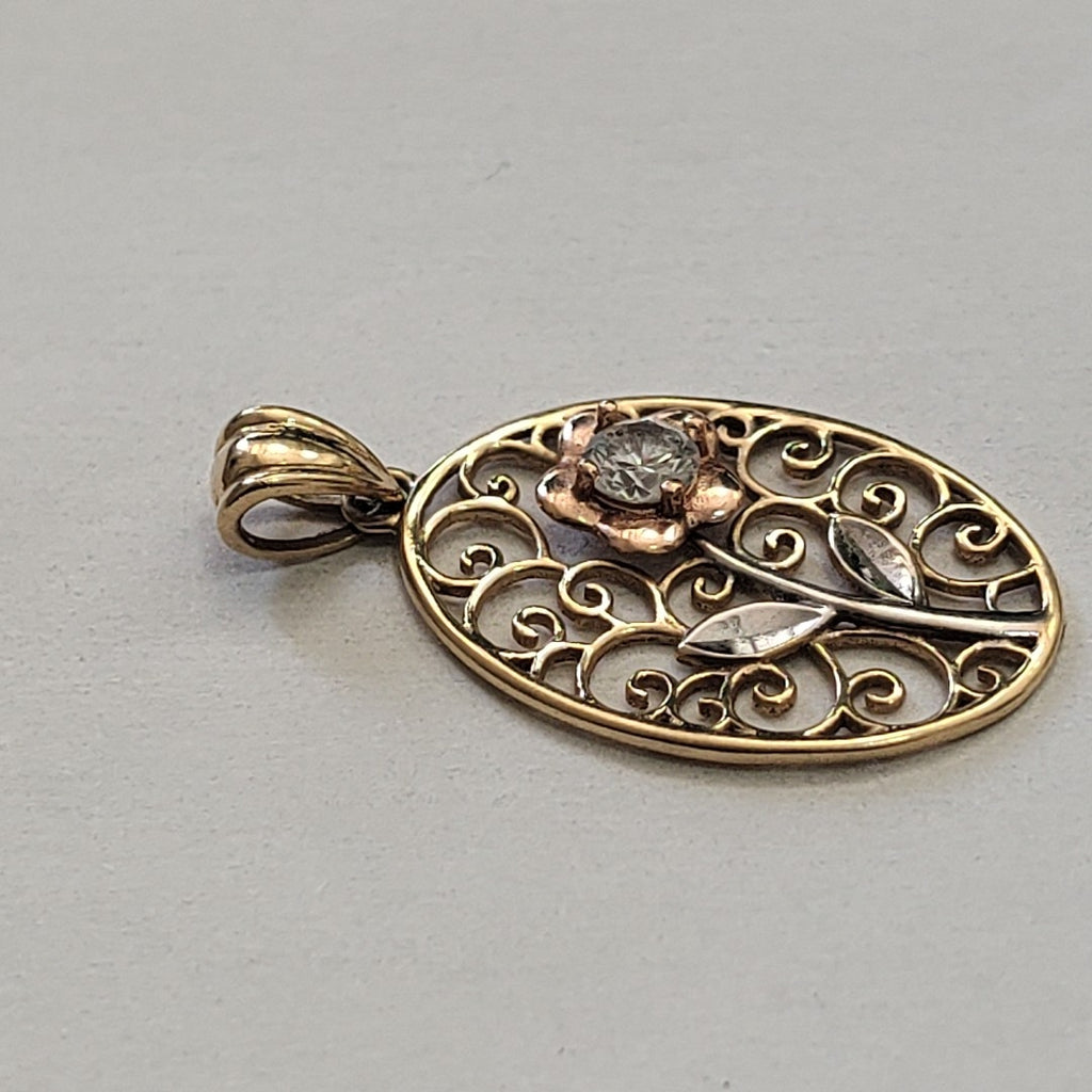 DIJE ORO 14 K 1.4 GRMS (SEMINUEVO)