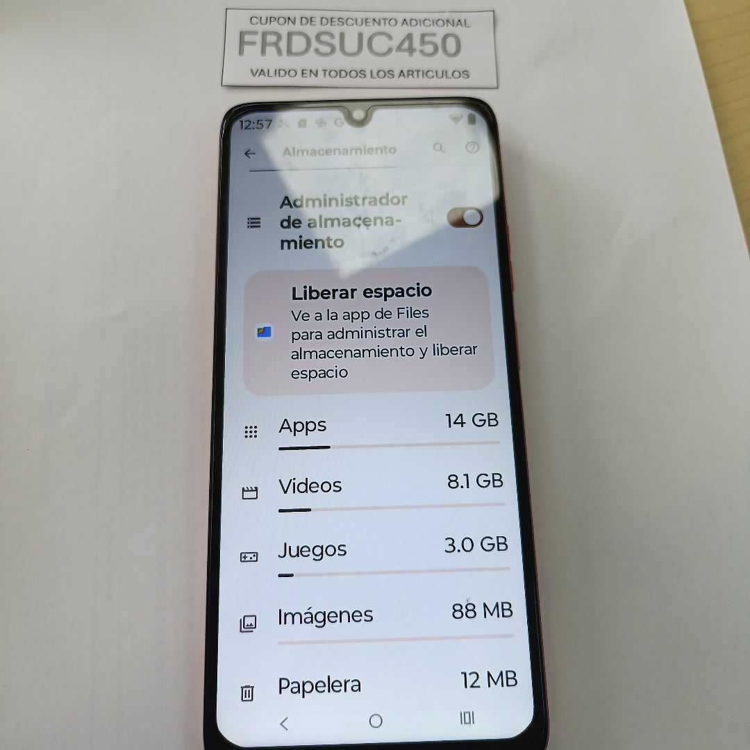 CELULAR MOTOROLA MOTO G06 XT2535-2 (2025) 64 GB 4 GB RAM (SEMINUEVO)
