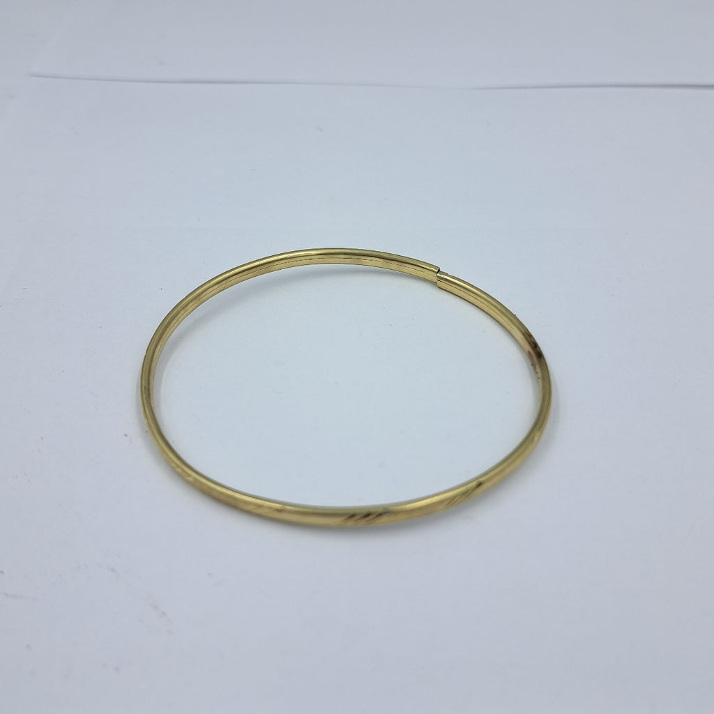 PULSERA RIGIDA ORO 10 K 3.8 GRMS (SEMINUEVO)