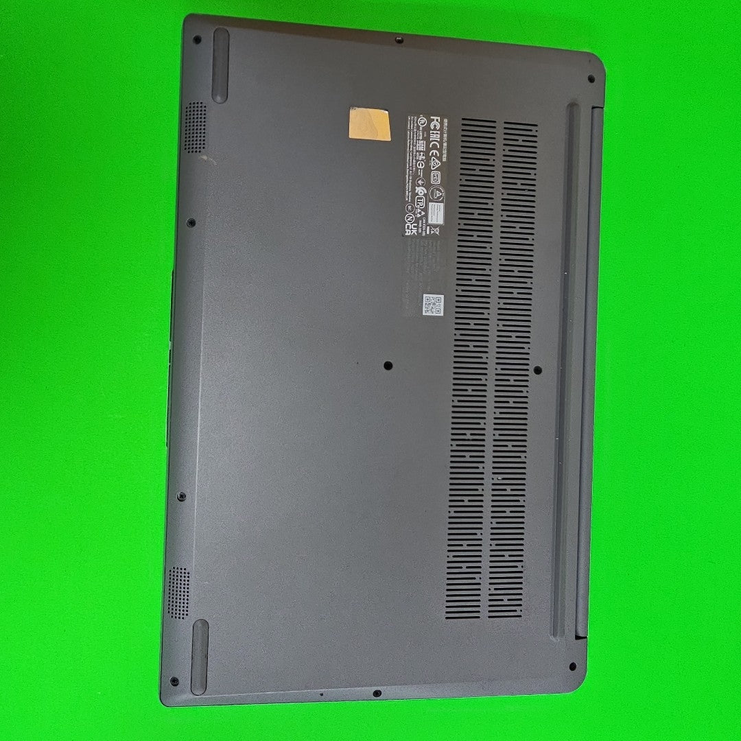 LAPTOP LENOVO IDEAPAD 1 15AMN7 (2024) 256 GB SSD 8 GB RAM (SEMINUEVO)