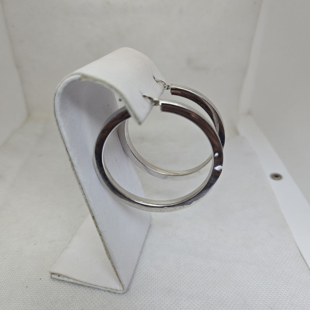 ARRACADAS PAR ORO BLANCO 14 K 7,60 GRMS (SEMINUEVO)