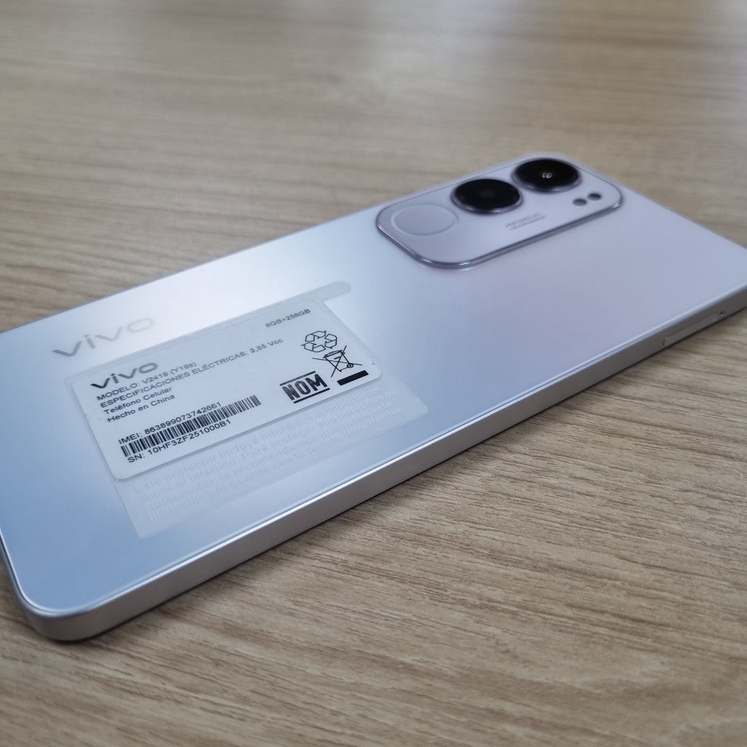 CELULAR VIVO Y19S V2419 (2024) 256 GB 8 GB RAM (SEMINUEVO)