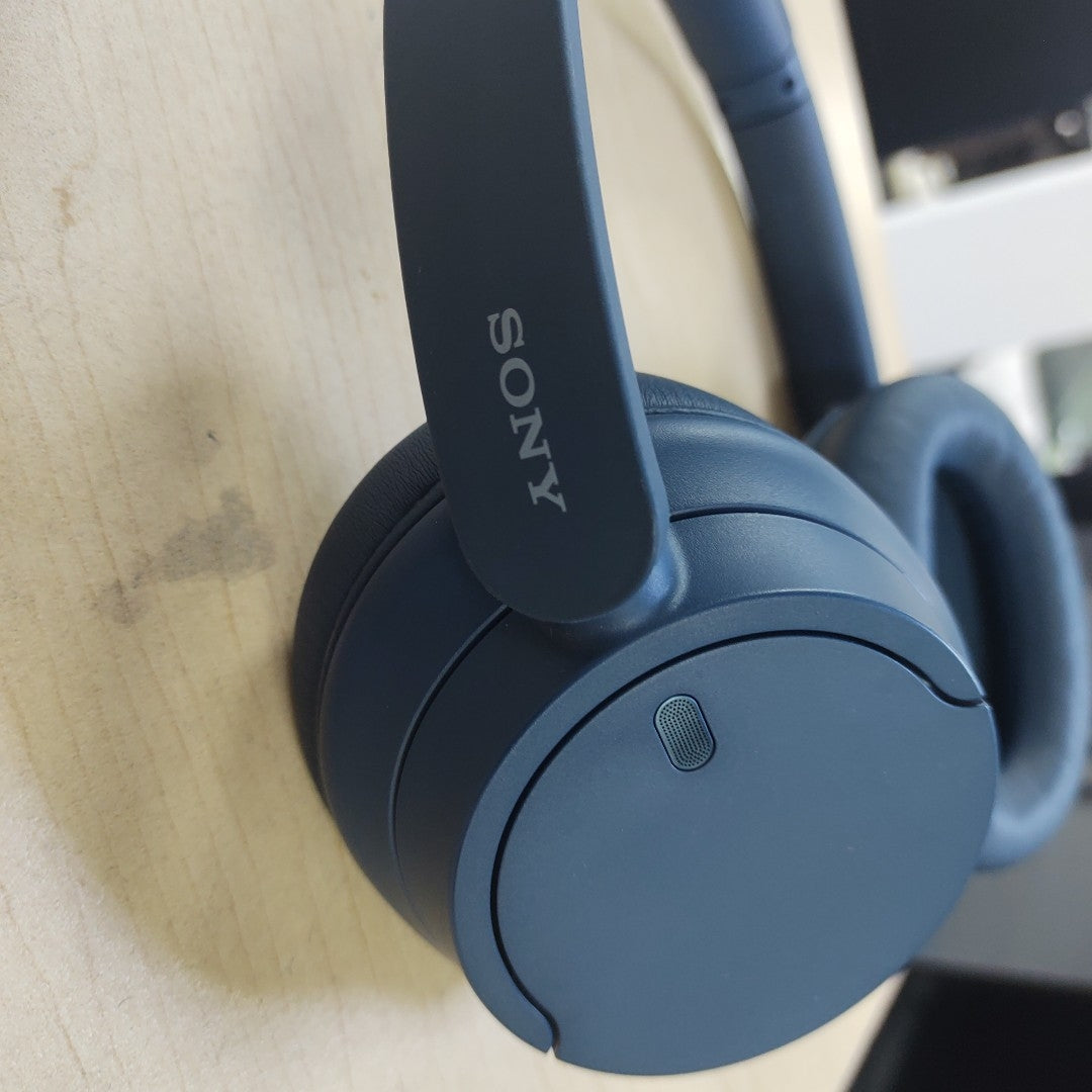 AUDIFONOS SONY WH-CH720N INALAMBRICO OVER EAR (SEMINUEVO)