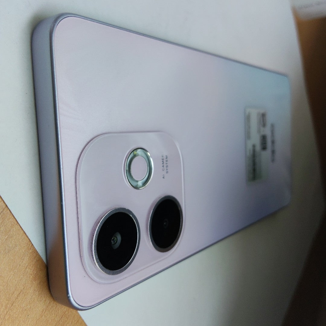 CELULAR OPPO A5 PRO 5G CPH2695 (2025) 256 GB 8 GB RAM (SEMINUEVO)