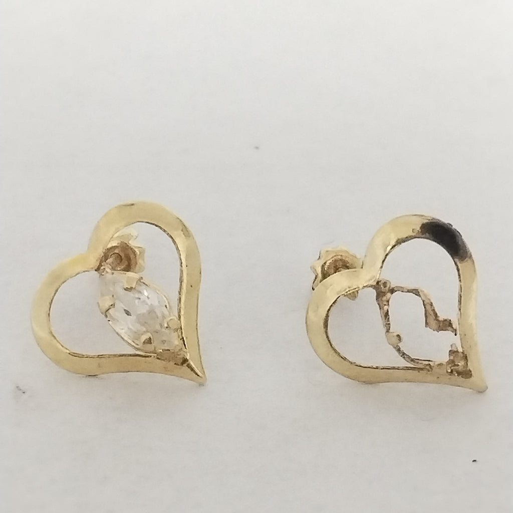 ARETES PAR ORO 14 K 0.7 GRMS (SEMINUEVO)