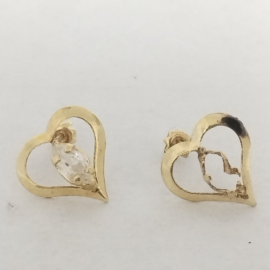 ARETES PAR ORO 14 K 0.7 GRMS (SEMINUEVO)