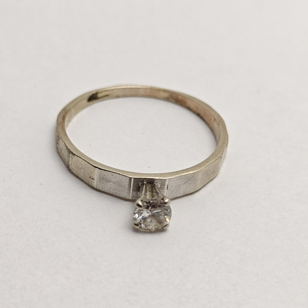 ANILLITO ORO BLANCO 14 K 1,80 GRMS (SEMINUEVO)