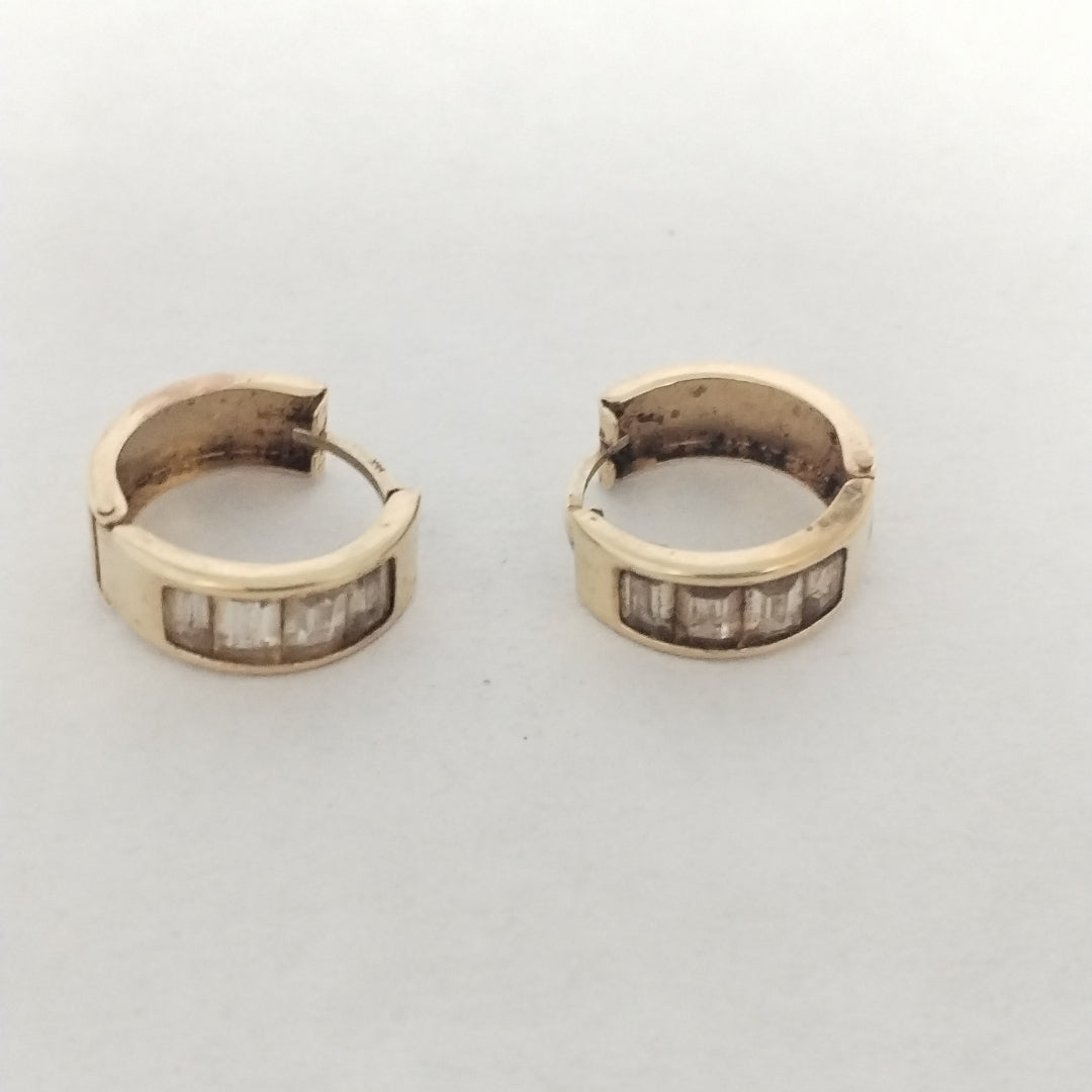 ARRACADAS PAR ORO 14 K 2.9 GRMS (SEMINUEVO)