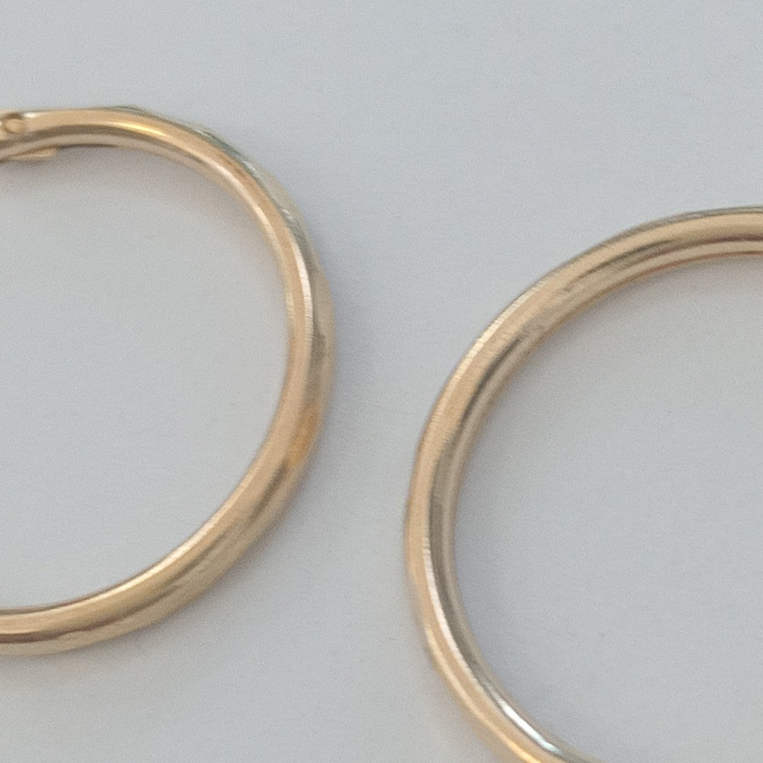 ARRACADAS PAR ORO 10 K 1 GRMS (SEMINUEVO)