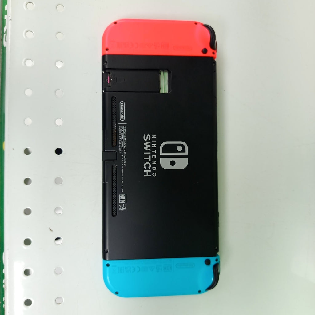 CONSOLA DE VIDEOJUEGO NINTENDO SWITCH 1.1 32 GB (SEMINUEVO)
