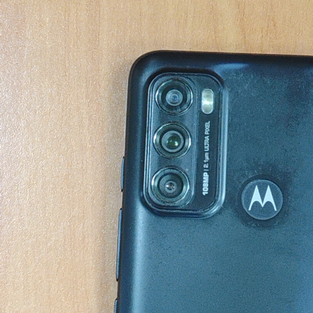 CELULAR OTRAS MARCAS OTROS MODELOS 128 GB 4 GB RAM (SEMINUEVO)