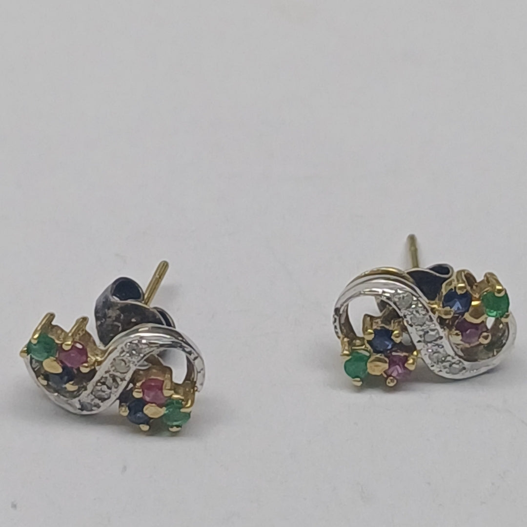 BROQUELES PAR ORO 14 K 1,70 GRMS (SEMINUEVO)