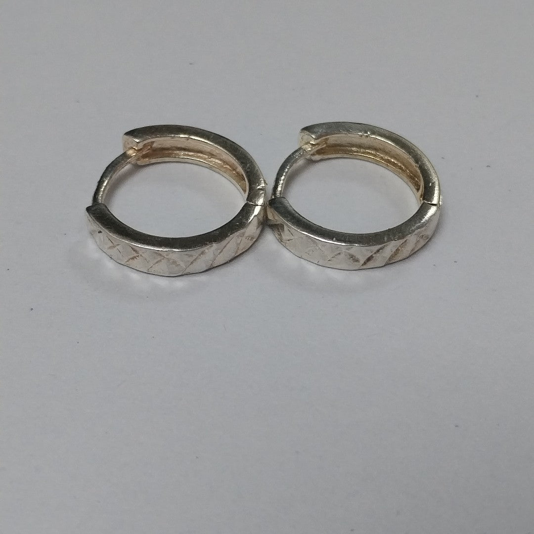ARRACADAS LABRADAS PLATA .925 3.3 GR (NUEVO)